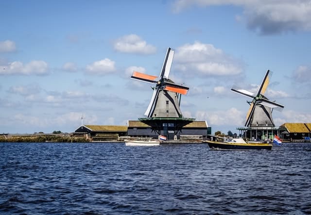 How to Retire in the Netherlands as an American